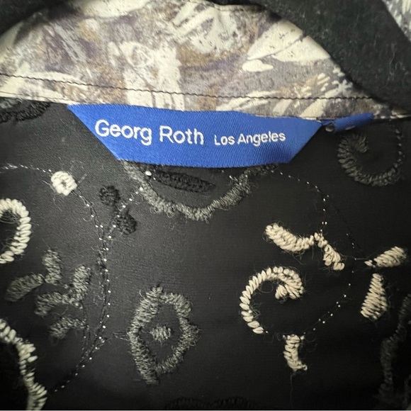 Fully Embroidered Georg Roth Button Down Shirt - Picture 2 of 10